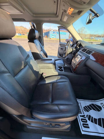 2012 Chevrolet Avalanche LTZ