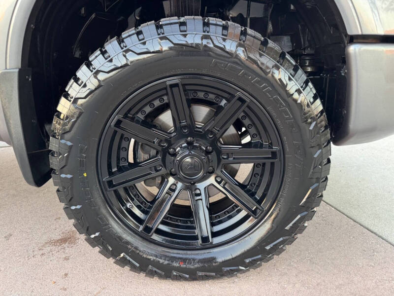 2017 Nissan Titan PRO-4X