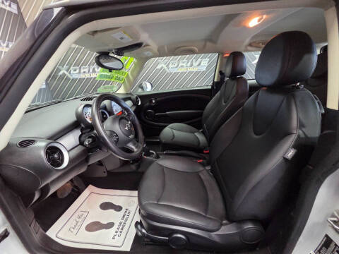 2013 MINI Hardtop Cooper