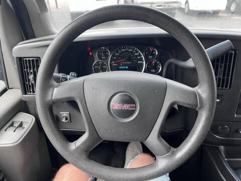 2017 GMC Savana 2500