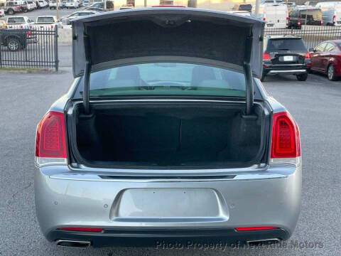 2016 Chrysler 300 Limited Anniversary