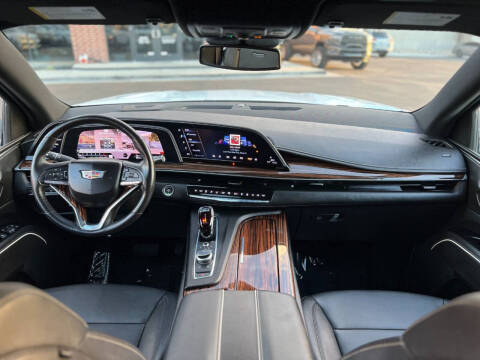 2022 Cadillac Escalade ESV Luxury