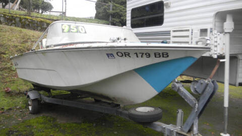 1985 Lonestar Powerboat for sale at Peggy's Classic Cars in Oregon City OR