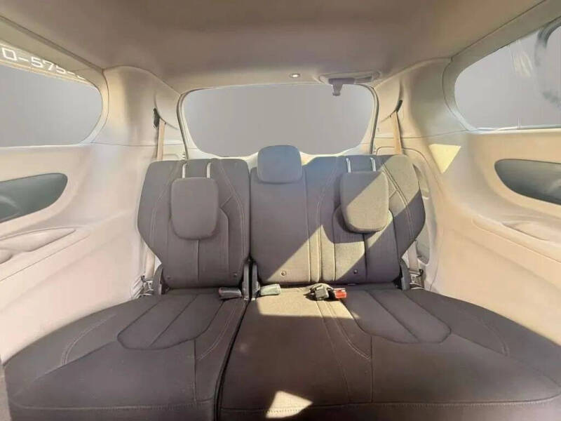 2017 Chrysler Pacifica Touring