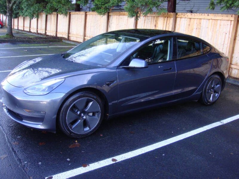 2021 Tesla Model 3 Standard Range Plus