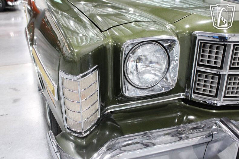 1976 Ford Torino