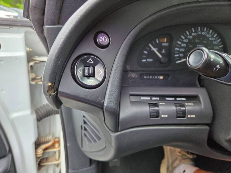 1999 Oldsmobile Aurora