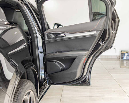 2025 Alfa Romeo Stelvio