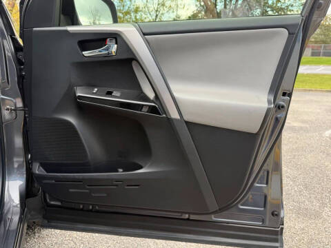 2016 Toyota RAV4 Hybrid Limited