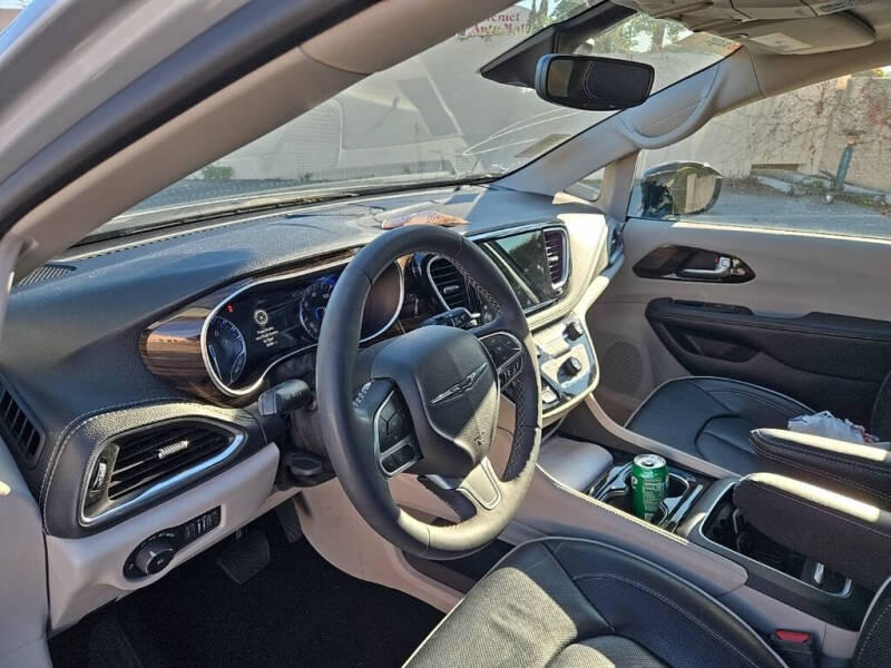 2024 Chrysler Pacifica Limited