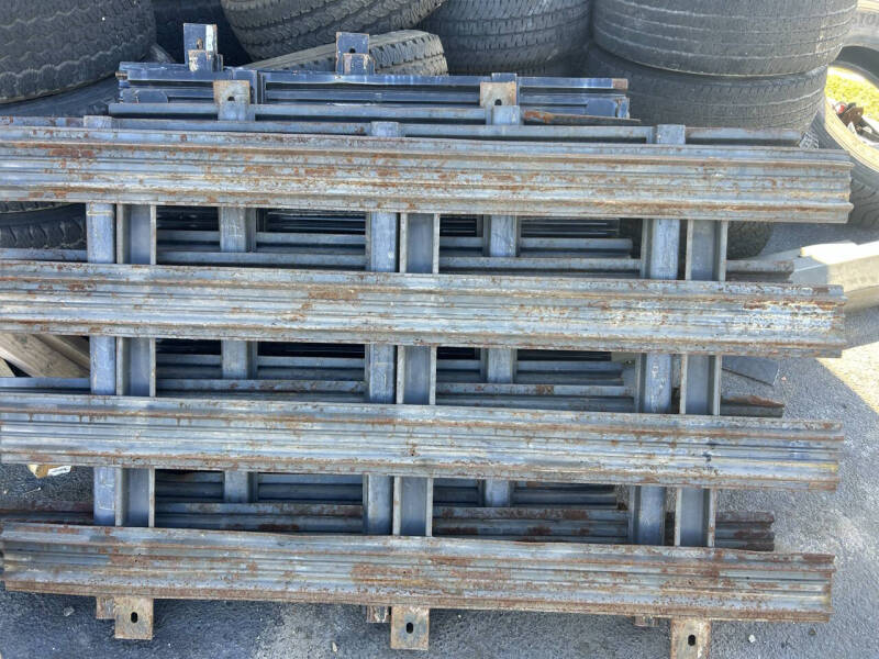 2004 Ford F-650 Super Duty