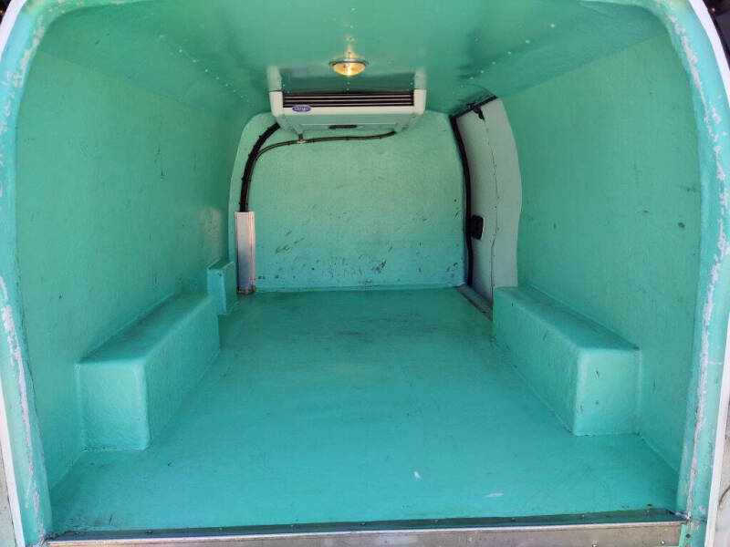 2016 GMC Savana 2500