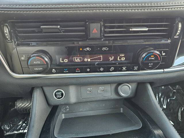 2022 Nissan Rogue SL