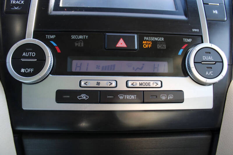 2012 Toyota Camry XLE