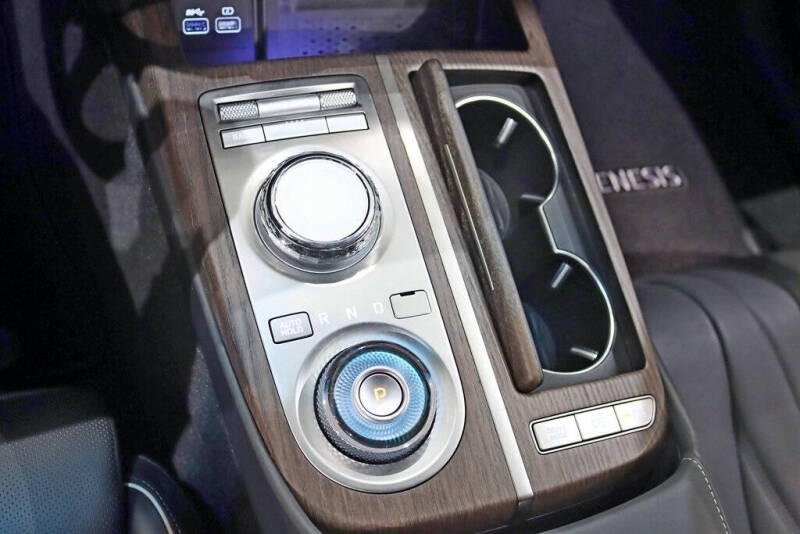 2023 Genesis Electrified G80