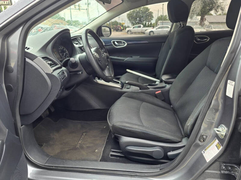 2019 Nissan Sentra SR