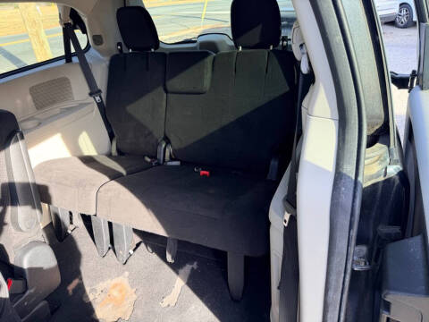 2013 Dodge Grand Caravan American Value Package