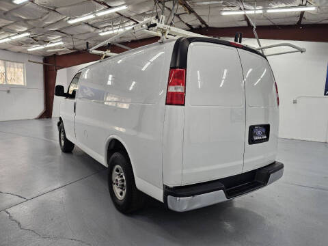 2018 GMC Savana 2500