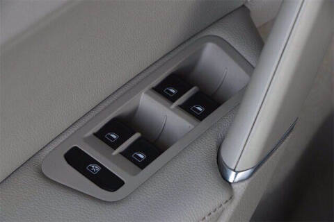 2015 Volkswagen e-Golf SEL Premium