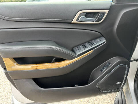 2017 GMC Yukon XL Denali