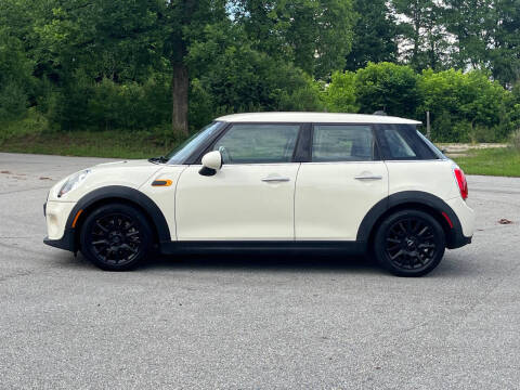 2016 MINI Hardtop 4 Door Cooper