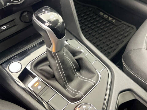 2023 Volkswagen Taos SE 4Motion