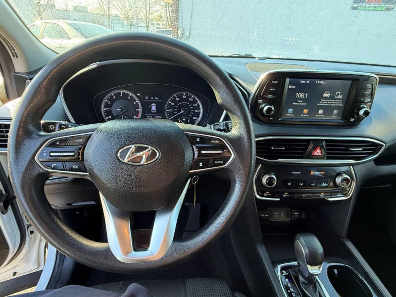 2019 Hyundai Santa Fe SE 2.4L