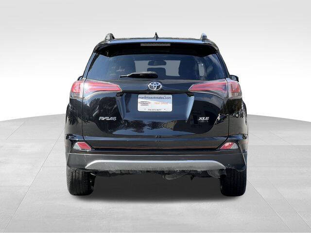 2017 Toyota RAV4 XLE