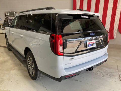 2026 Ford Expedition MAX Active