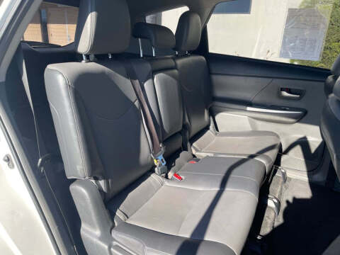 2012 Toyota Prius v Five
