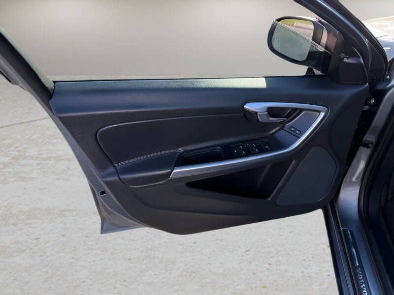 2018 Volvo S60 T5 Dynamic