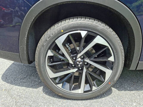 2025 Mitsubishi Outlander PHEV SE