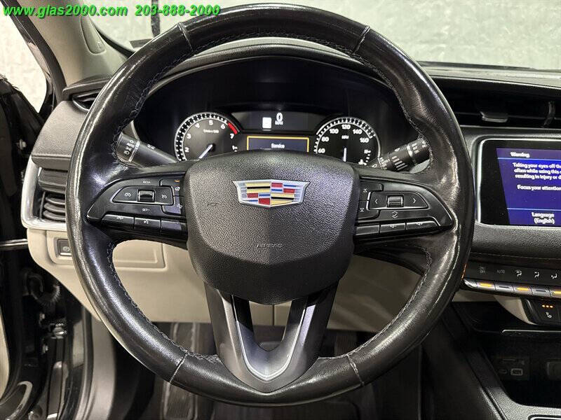 2019 Cadillac XT4 Premium Luxury