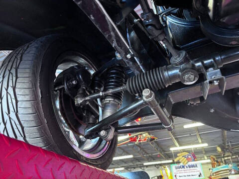 1933 Ford Super Deluxe