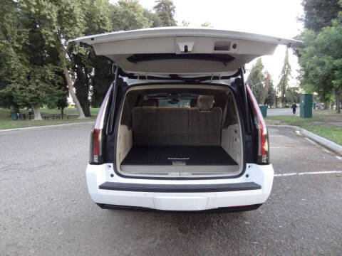 2016 Cadillac Escalade ESV Premium Collection