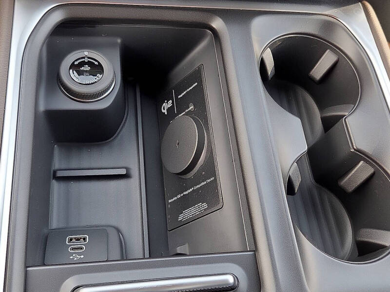2027 Ford Expedition King Ranch