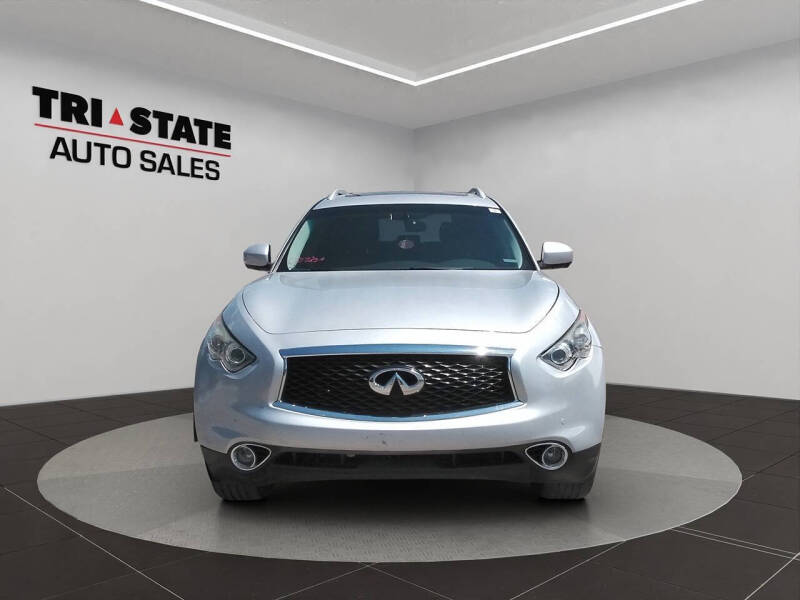 2017 Infiniti QX70