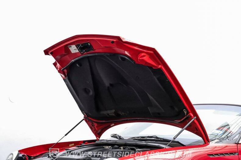 2002 Ford Thunderbird Deluxe