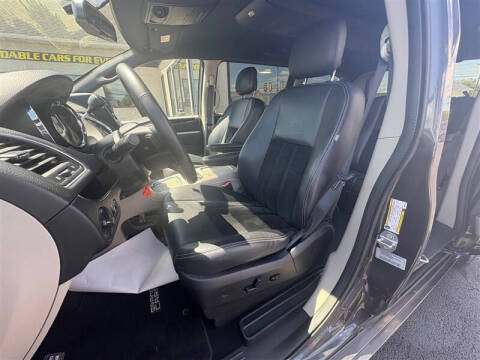 2016 Dodge Grand Caravan SXT