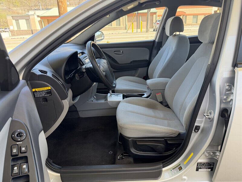 2009 Hyundai Elantra SE