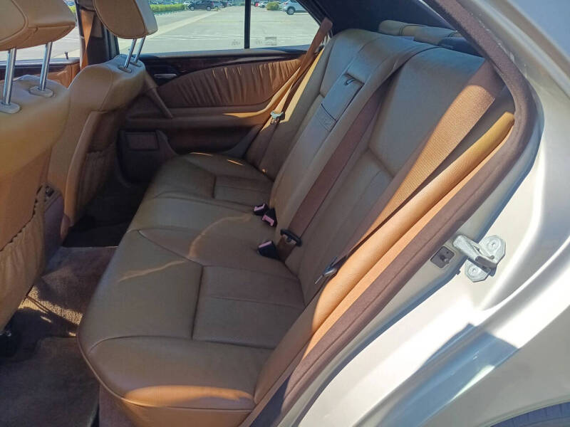 1998 Mercedes-Benz E-Class E 320