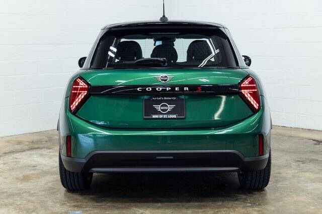 2025 MINI Hardtop 4 Door Cooper S Signature Trim