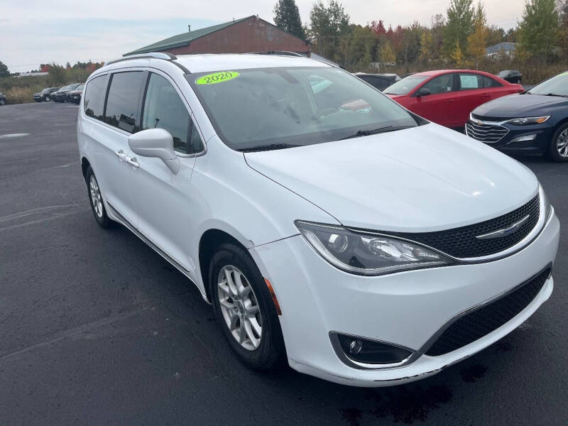 2020 Chrysler Pacifica Touring L