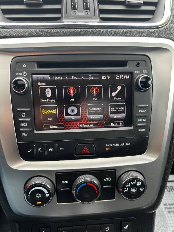 2015 GMC Acadia SLE-2