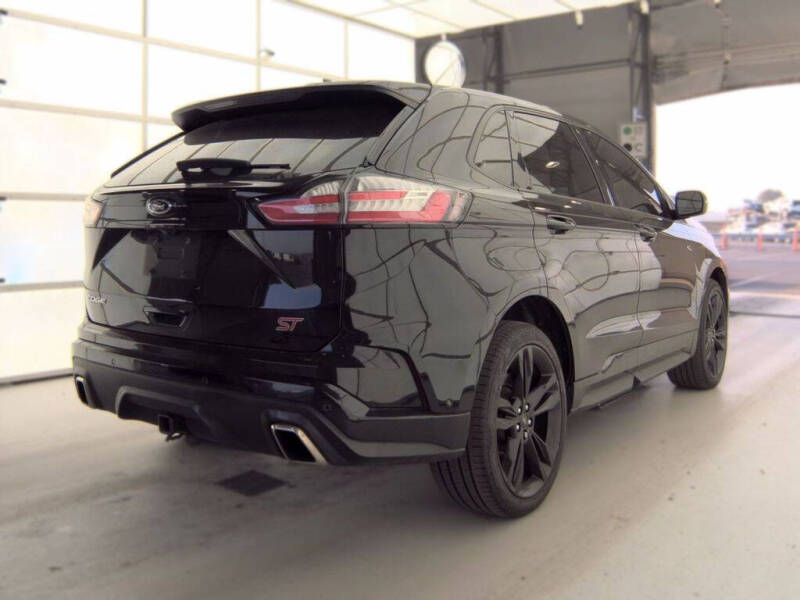 2019 Ford Edge ST