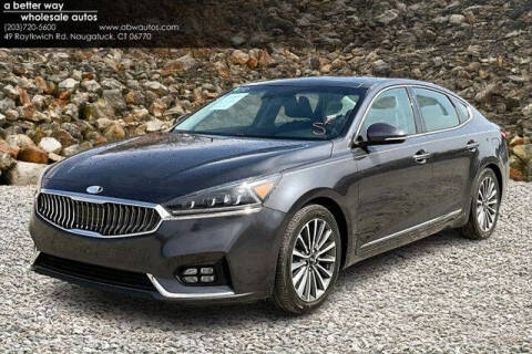 2017 Kia Cadenza Technology