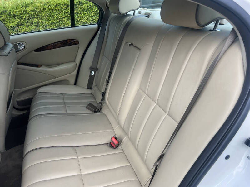 2007 Jaguar S-Type 4.2