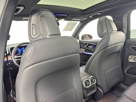 2025 Mercedes-Benz GLC GLC 300