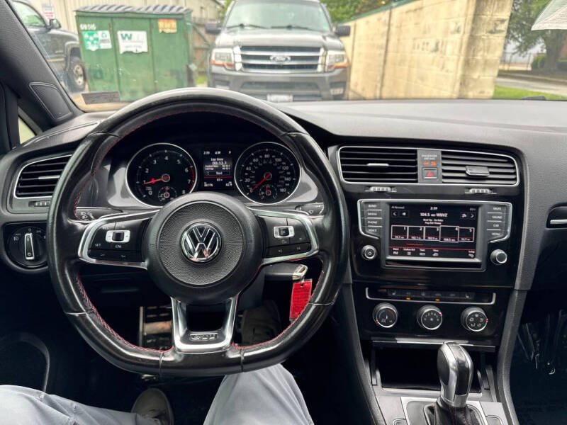 2017 Volkswagen Golf GTI S