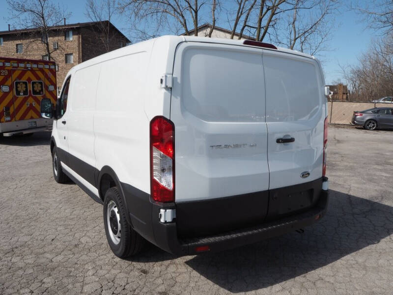 2021 Ford Transit Cargo
